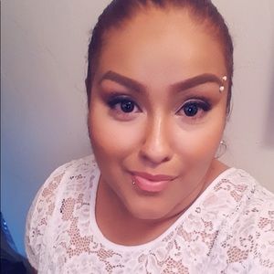 Meet your Posher, Maricela